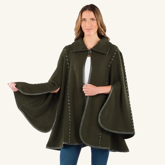 NWT Patricia Nash Sleeved Cape - Picture 2 of 10